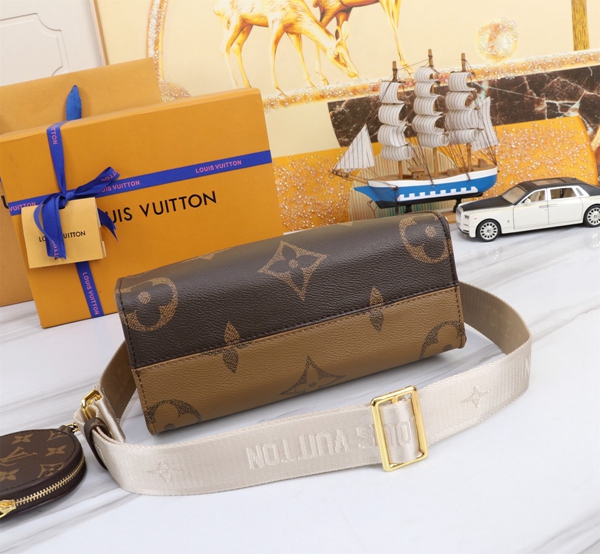 ルイヴィトンバッグ内部構造